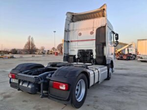 truck XF460SLH LD FB960DC 50437